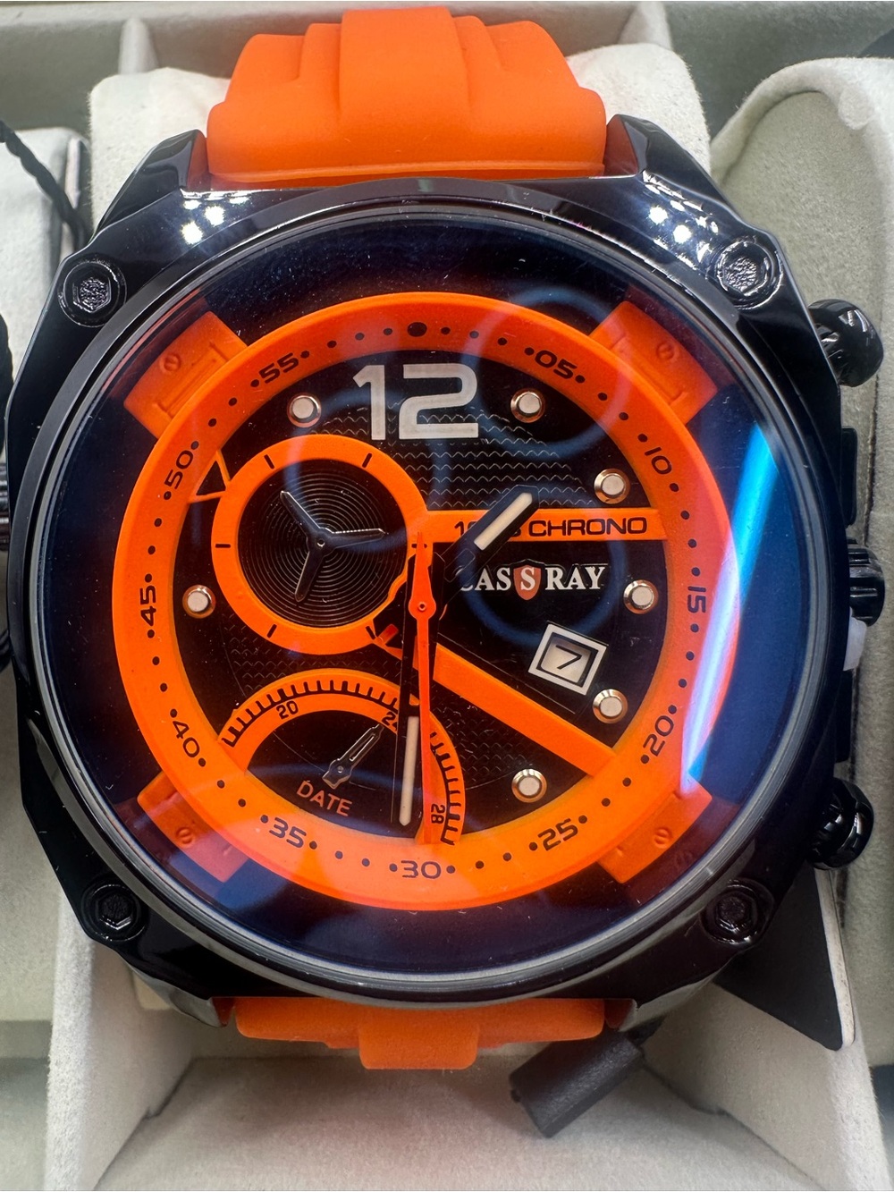 Three Cass Ray Men’s Sports Watch with the display case included - Picture 3 of 13